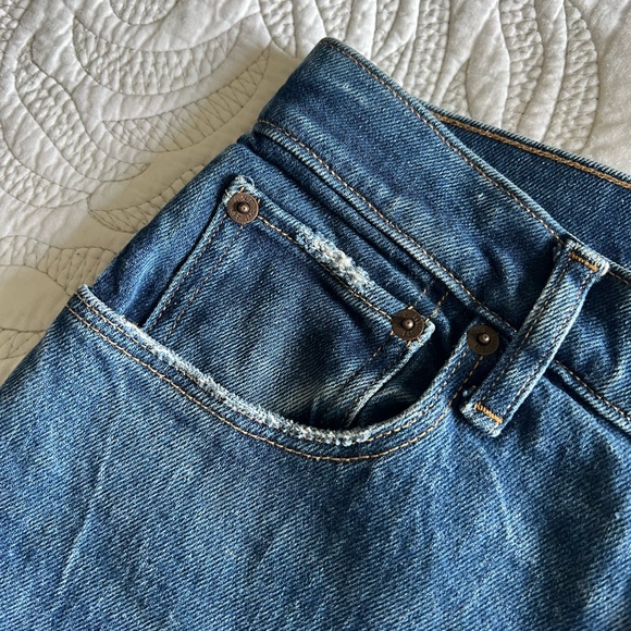 Abercrombie & Fitch - The '70s Vintage Flare Ultra High Rise Jeans - Medium Wash - Picture 7 of 12
